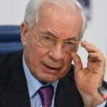 Экс-премьер Украины заметил тревожный сигнал для Зеленского