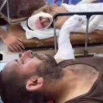«Не бойся папа, будь сильным…»Раненый палестинский ребенок утешает своего отц…