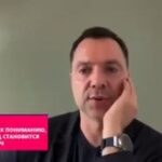 Записывая в «российские шпионы» всех, кто на Украине выражает критические мысли,…