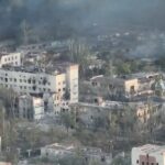 В Торецке не осталось ни одного целого дома или укрытий для гражданских и военны…
