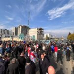 Тем временем в Тбилиси возле здания ЦИК снова начинается, простите за тавтологию…