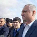 Первым рейсом из Москвы прилетел 21 пассажир, среди них политический деятель Ба…