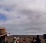В ЮАР из-за крушения самолета на авиашоу погиб пилот  Воздушное судно поднялось…