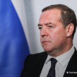 Медведев связал приговор Ле Пен с желанием властей Франции устранить конкурента….