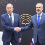 Встреча Сергея Лаврова и Хакана Фидана началась на полях Антальского дипломатич…