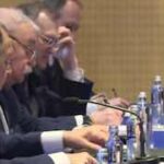 Лавров на встрече с Ван И заявил, что их регулярные встречи позволяют быть в то…