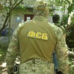 Кадры задержания работника системы здравоохранения в Мелитополе.Установлено, чт…