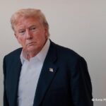 Трамп не исключил, что США впоследствии отменят дополнительные пошлины в размере…