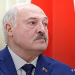 Лукашенко считает, что республика должна развиваться эволюционным путем, а будущ…