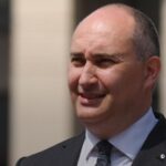 В Грузии за коррупцию задержан бывший министр обороны Бурчуладзе, сообщает Служб…