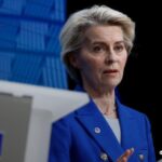 Европарламент проголосует по двум вотумам недоверия Урсуле фон дер Ляйен на плен…