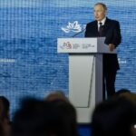 Главное из заявлений Путина на ВЭФ:Мост из РФ в КНДР должен быть открыт в следую…