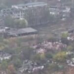 Кадры из Димитрова ДНР, где российские войска продолжают сжимать кольцо окружен…