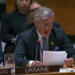 Дырку от бублика русские получат, а не Украину. Наша территория и наш суверените…