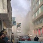 Сегодня в центре Кабула, недалеко от отеля/ресторана, произошел взрыв бомбы.Поги…