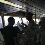 Фрагментальные кадры захвата французов с кем-то в связке танкера, который связыв…