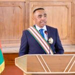 Президент переходного периода Мадагаскара отстранил от работы премьера и прави…