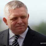 Фицо заявил, что намерен принять участие в праздновании 81-й годовщины Победы в …
