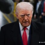 Гыгыгы, Трамп подтвердил, что курды забрали оружие себе, которое американцы им п…