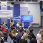 Россия сплотилась, а те, кто этого не чувствует, «спрятался куда-то под корягу …