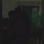 Кадры задержания жителя Москвы, который планировал подорвать автомобиль в корте…