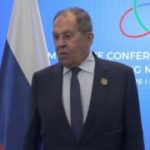 РФ никаких официальных предложений не получала, заявил Лавров, комментируя инфо…