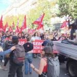 Макрон созовет экстренное совещание из-за ситуации с протестами старшекласснико…